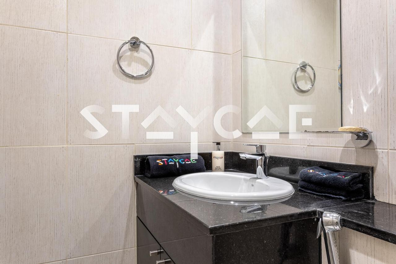 Staycae Holiday Homes - Tower 108 Dubai Exterior photo